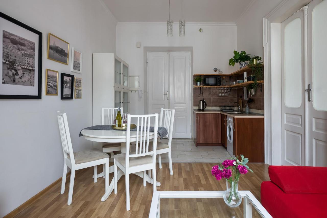 Discover Krakow Apartments - 3 Rakowicka St - Classic Apartments Near Main Station - Netflix Eksteriør bilde