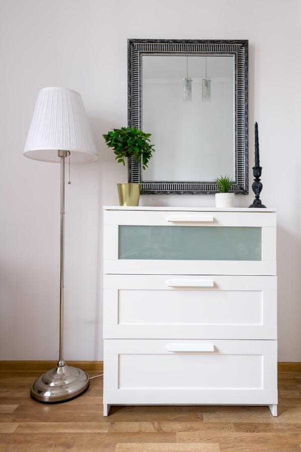 Discover Krakow Apartments - 3 Rakowicka St - Classic Apartments Near Main Station - Netflix Eksteriør bilde