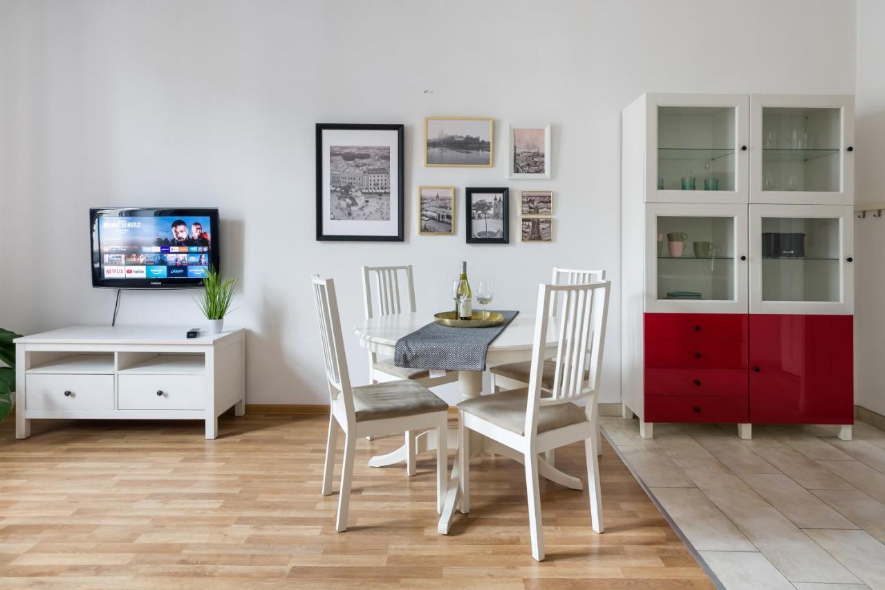 Discover Krakow Apartments - 3 Rakowicka St - Classic Apartments Near Main Station - Netflix Eksteriør bilde