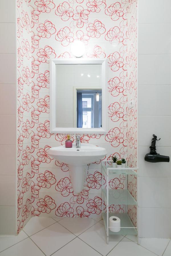 Discover Krakow Apartments - 3 Rakowicka St - Classic Apartments Near Main Station - Netflix Eksteriør bilde